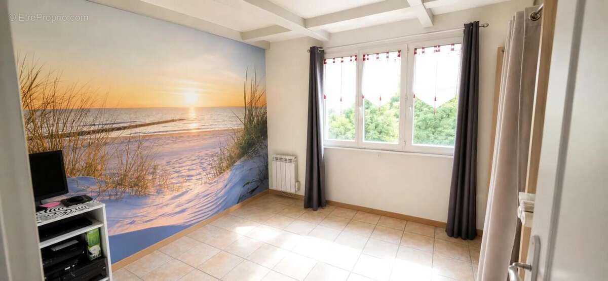 Maison de plain-pied 5 pièces de 85 m² à Saint-Pierre-en-Auge - photo 5