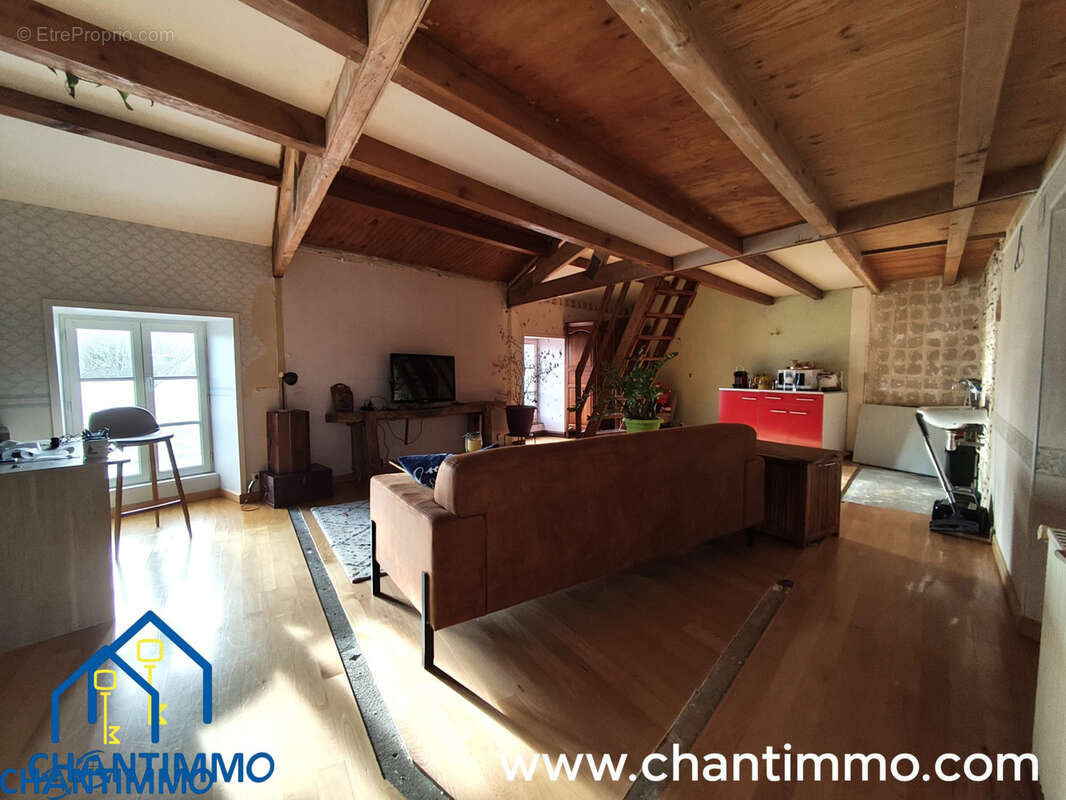 Maison à CHANTONNAY