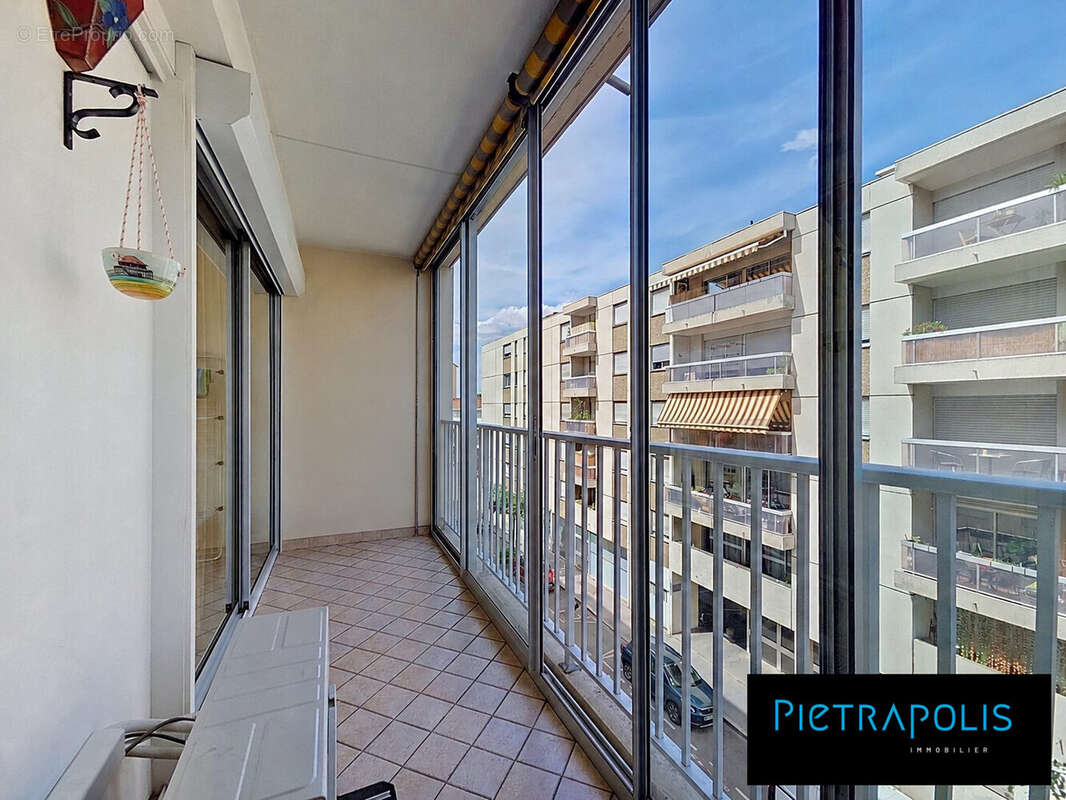 Appartement à LYON-7E
