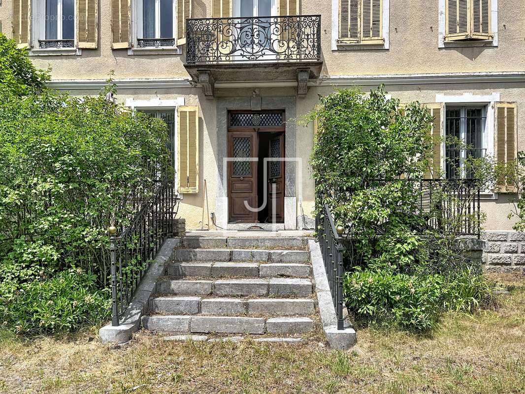 À vendre   Appartement T3 avec jardin, terrasse, cave et studio indépendant   Barcelonnette (04400) - photo 14