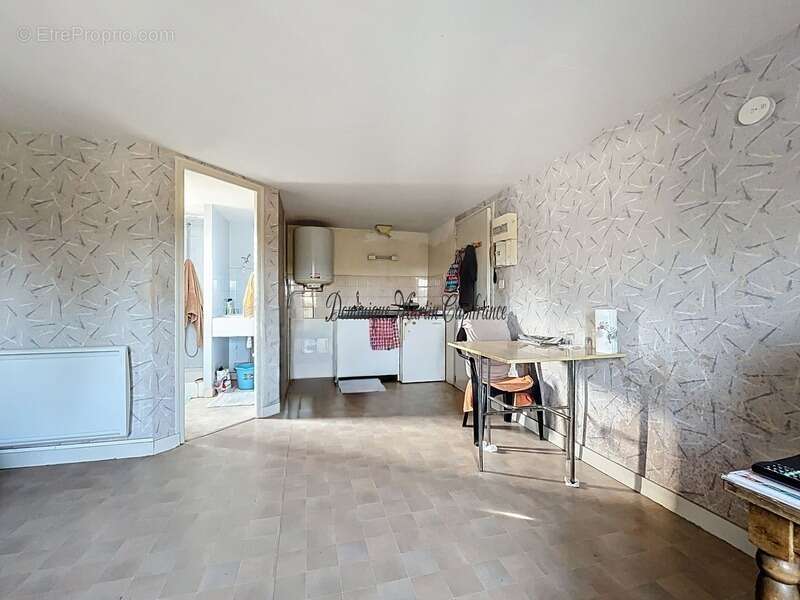 Appartement à LA CHARTRE-SUR-LE-LOIR