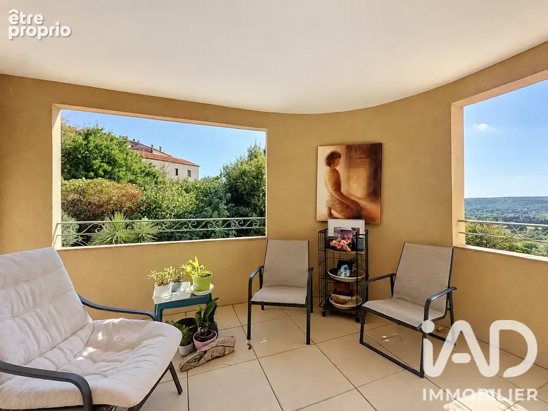 Photo 1 - Appartement à FAYENCE