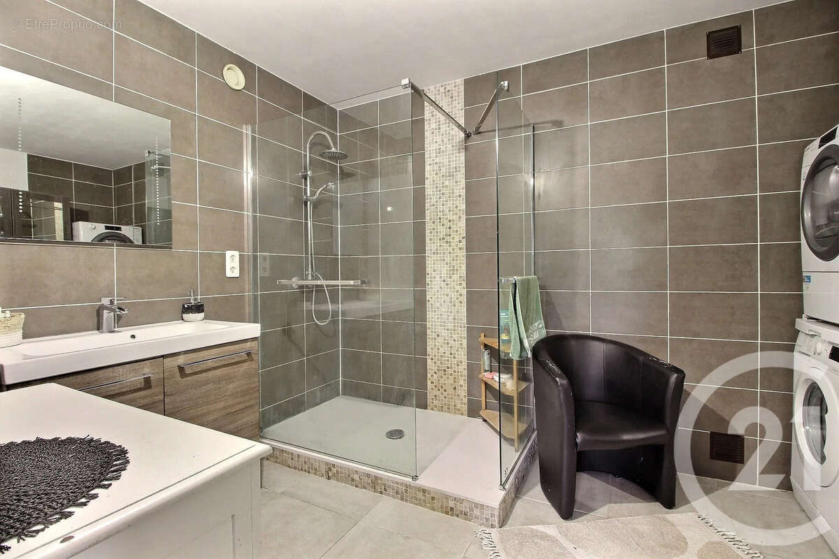 Appartement à THONON-LES-BAINS