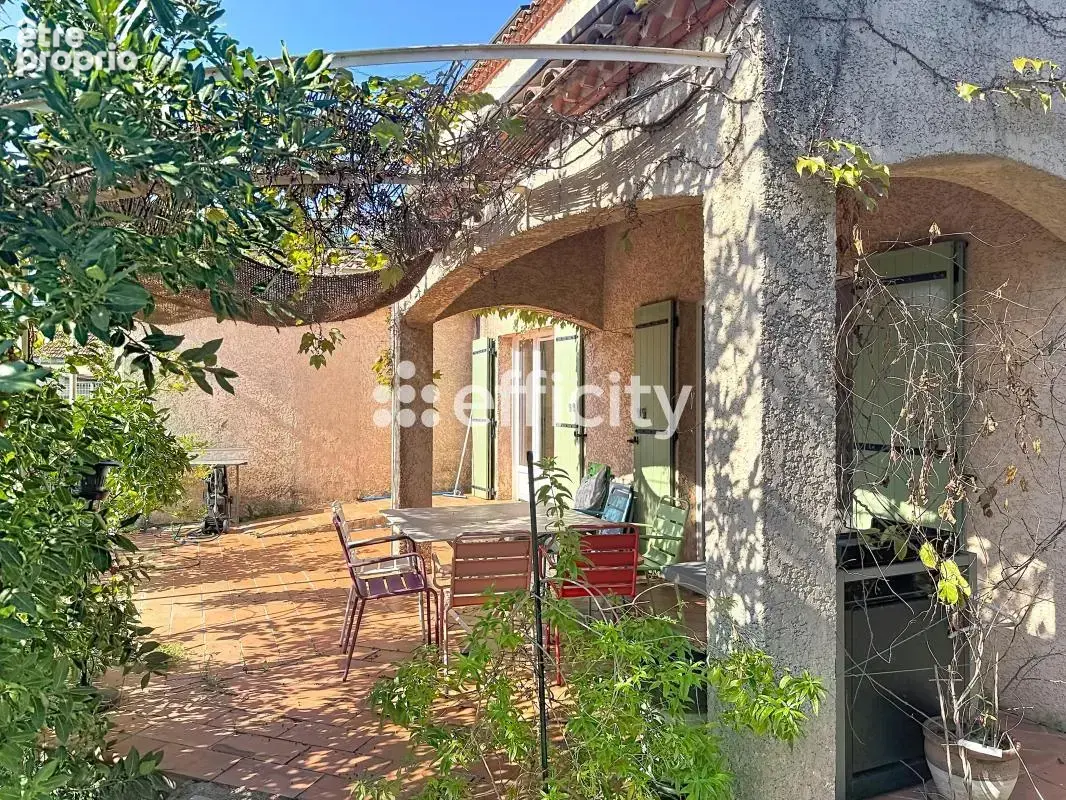 Maison 6 pièces 130 m² à vendre à Arles (13200) - photo 2