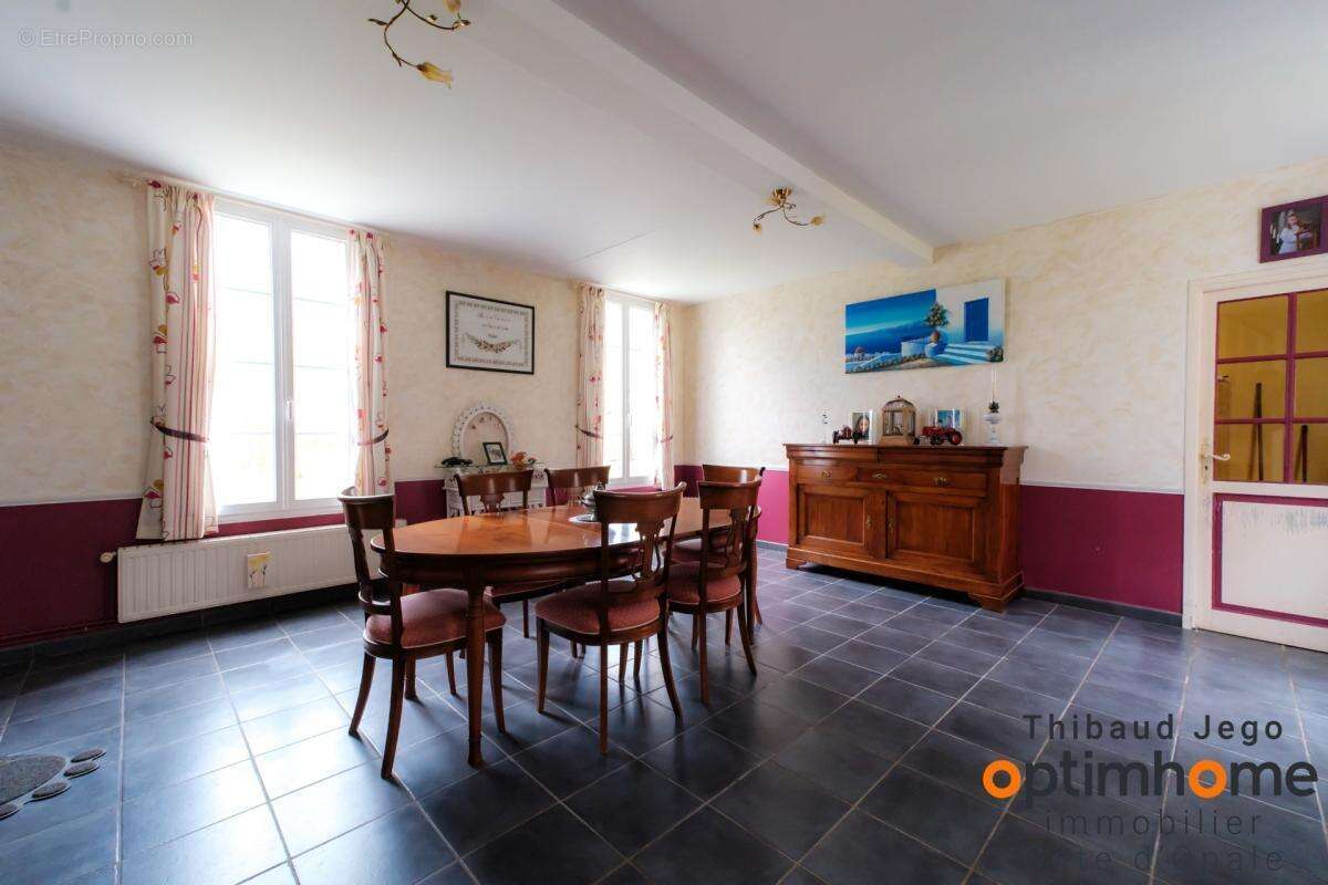 Maison bourgeoise avec piscine sur plus de 13 000 m², cadre calme et intimité préservée - photo 8