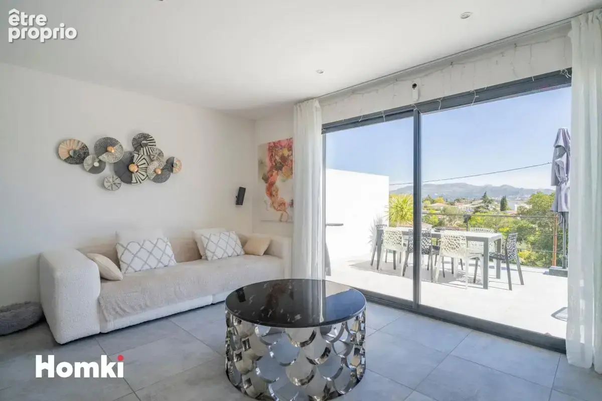 Maison/Villa T4 de 90 m² à Marseille 13013 - photo 5