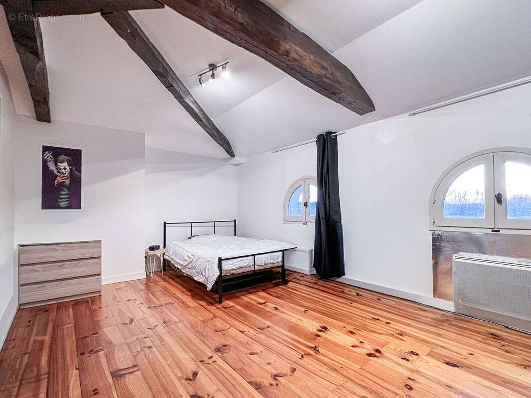 Appartement à SAINTES