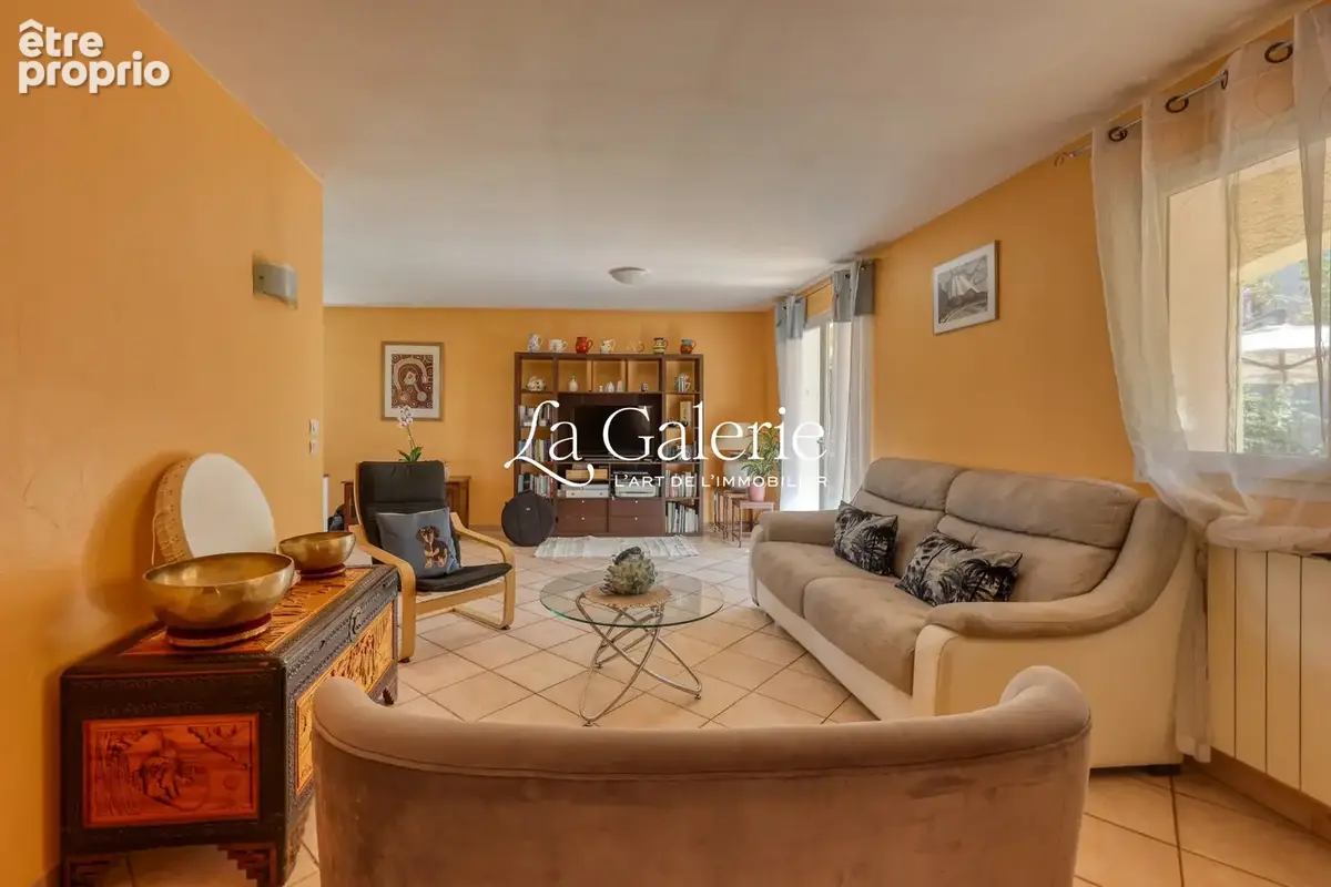 Maison 5 pièces 118 m² à vendre à Le Pradet (83220) - photo 8