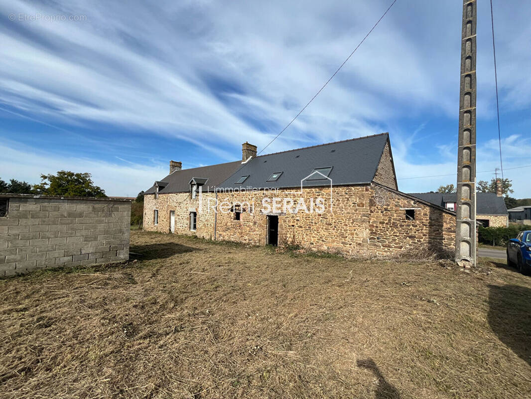 Maison à SAINT-FRAIMBAULT