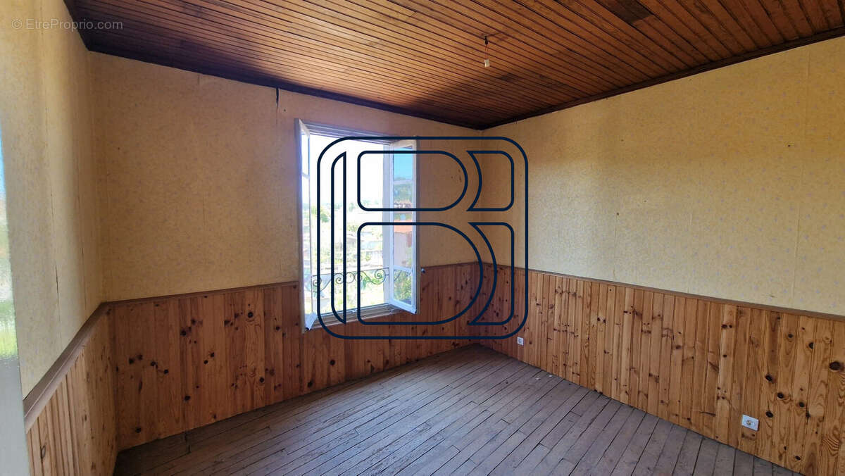 Maison 140 m² à Courpiere  - photo 5