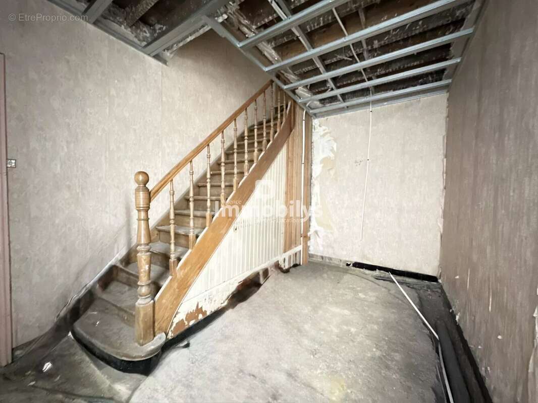 Maison à SIN-LE-NOBLE