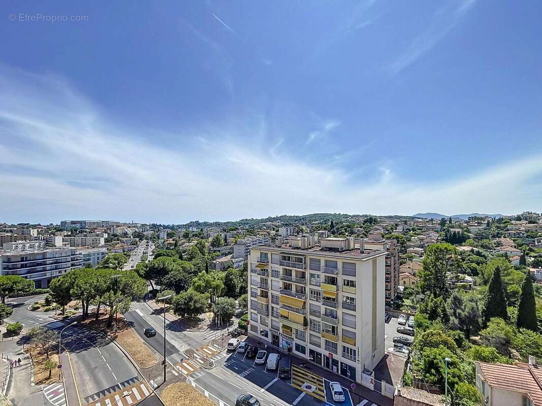 Photo 4 - Appartement à LE CANNET