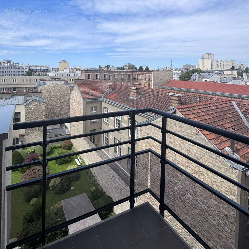 Appartement à PARIS-20E