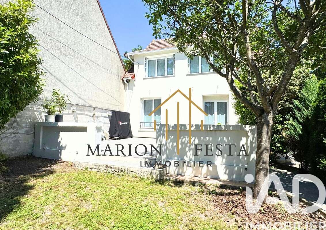 Photo 2 - Maison à COUBRON