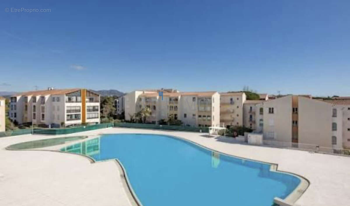 Appartement à FREJUS
