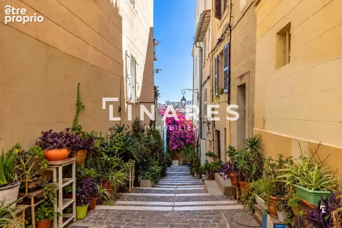 LA CASA DE MAJORELLE – Appartement duplex T3 de 71 m² - 13002 Le Panier - photo 3