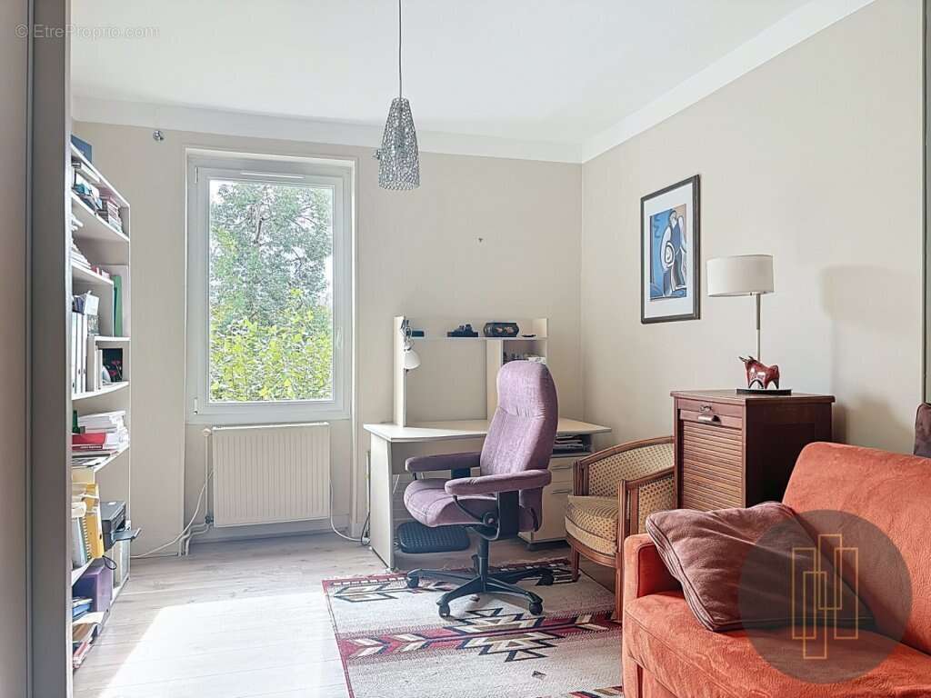 Maison à VILLEFRANCHE-SUR-SAONE