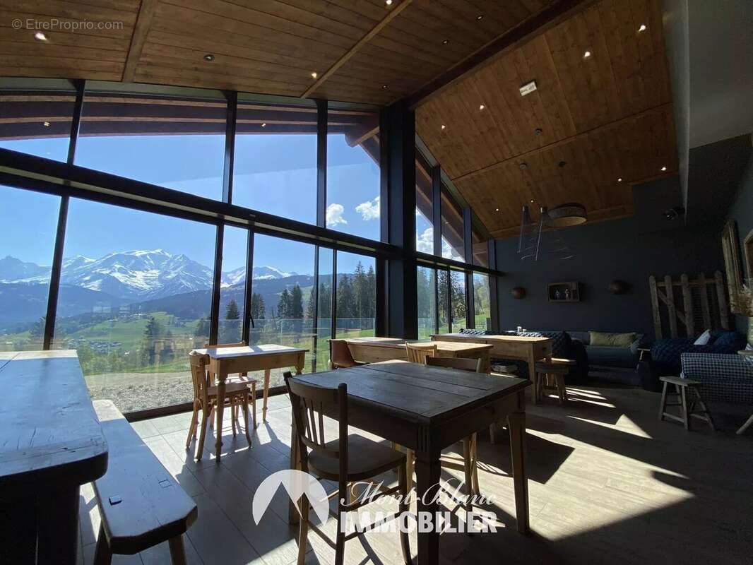 Appartement à COMBLOUX