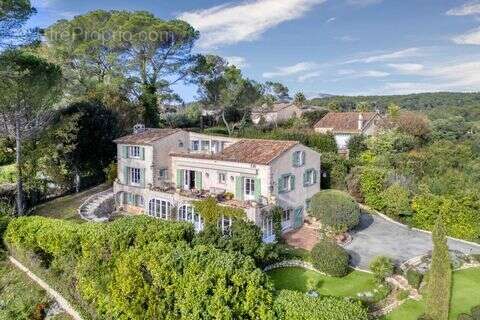 Maison à MOUGINS