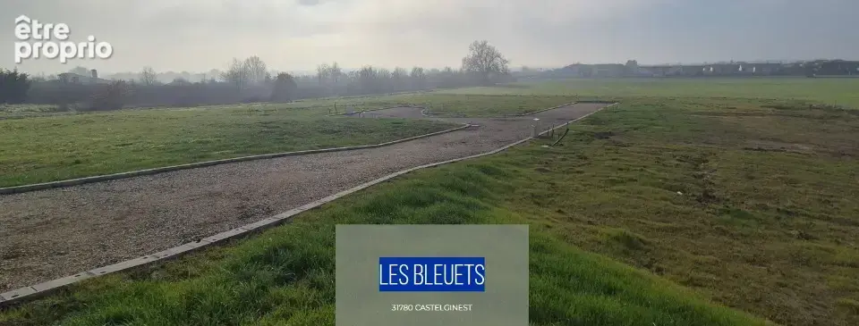 Photo Terrain à Castelginest au prix de 159 900€