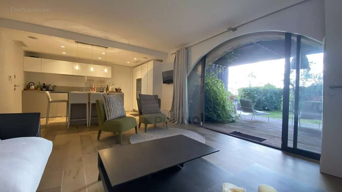 Maison à LA COLLE-SUR-LOUP