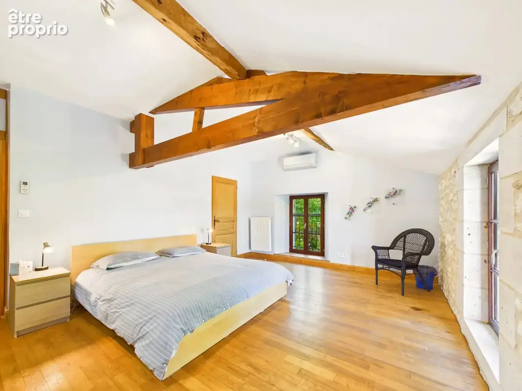 Maison de Maître avec piscine et vue panoramique sur la campagne - photo 9