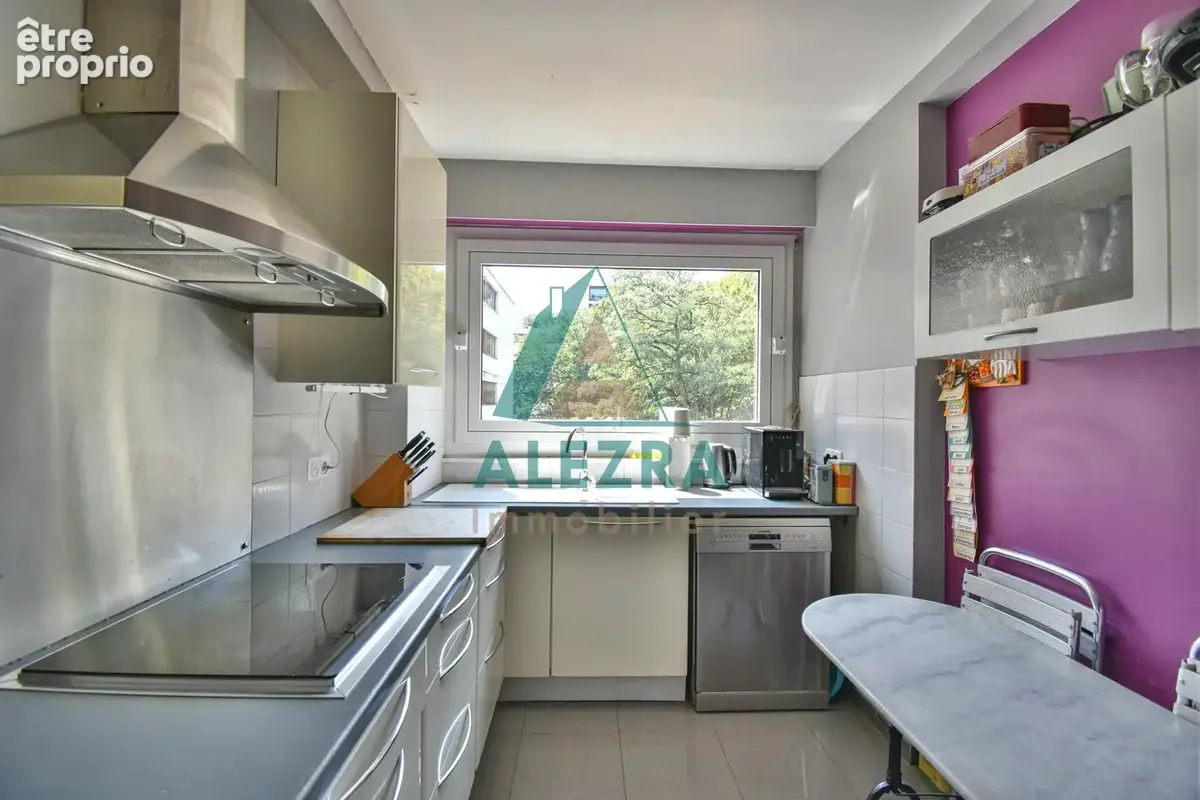 Appartement 5 pièces 104 m² à vendre à La Celle-Saint-Cloud (78170) - photo 4