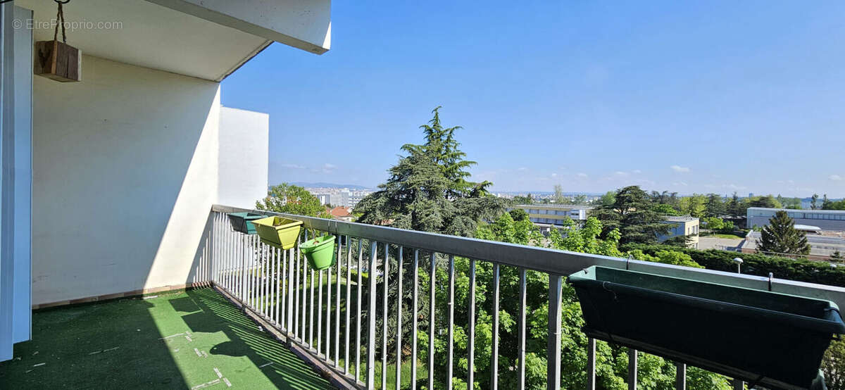 Appartement à VENISSIEUX