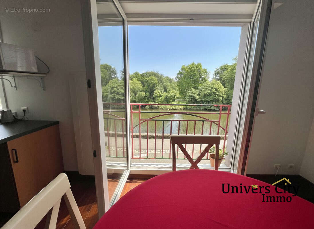 Appartement à REZE