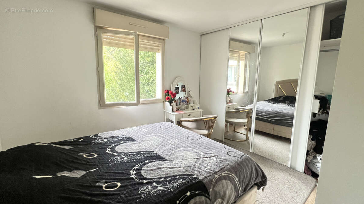 Appartement à LA FERTE-ALAIS