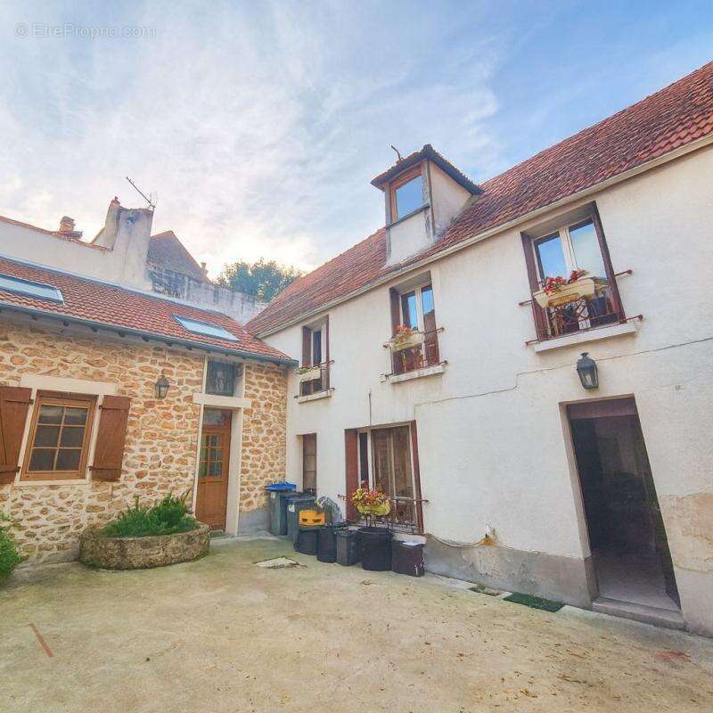 Maison à CHAMBOURCY