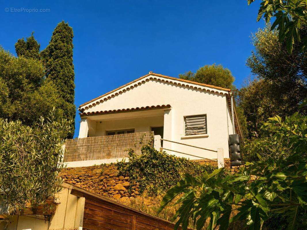 Maison 35 m² à Hyeres  - photo 2