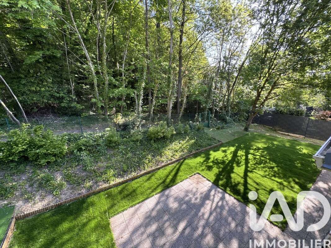 Maison 241 m² à Vauhallan  - photo 9