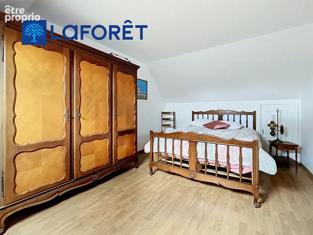 A VENDRE- Maison Malguenac 5 pièce(s) 115 m2 - photo 10