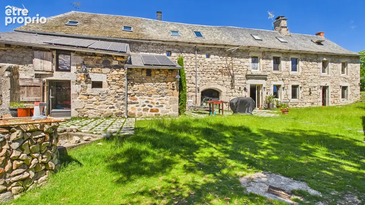 Corps de ferme restauré - Idéal gîtes ou grande famille - Golf - PROCHE LAGUIOLE - photo 6