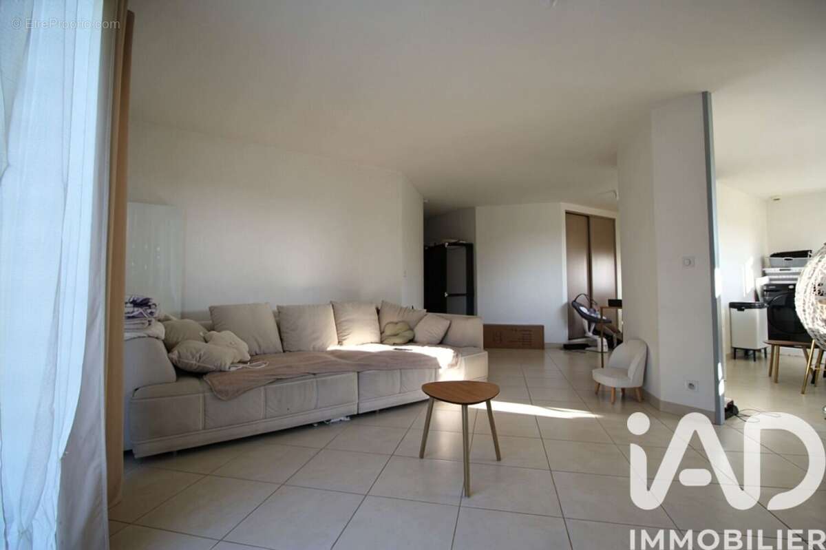 Photo 3 - Maison à VERTUS