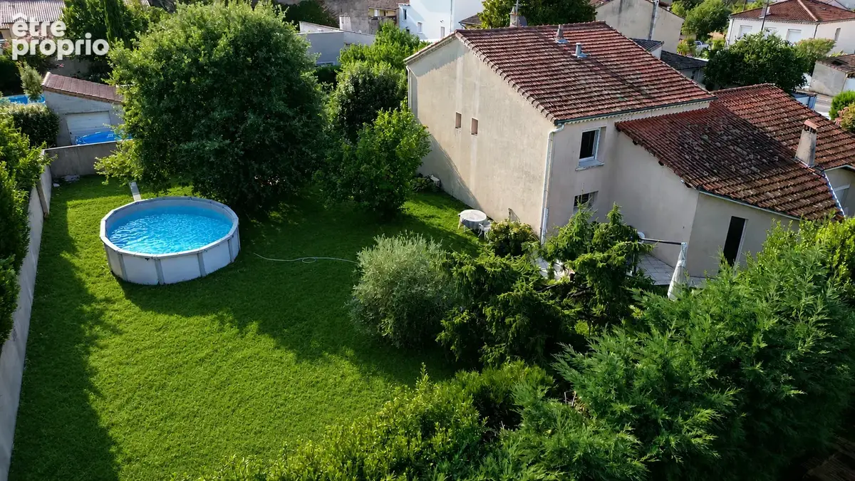 Arrière de la maison