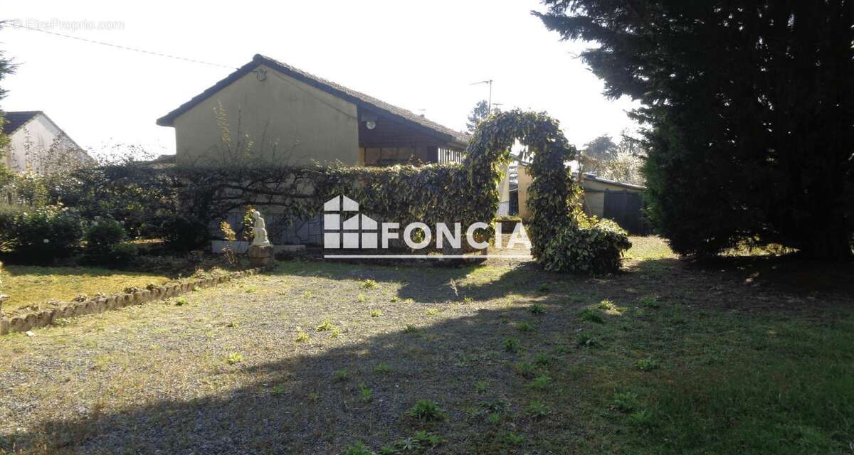 Maison à NEVOY