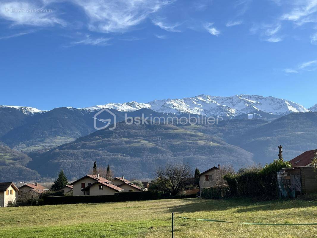 Maison à LA TERRASSE