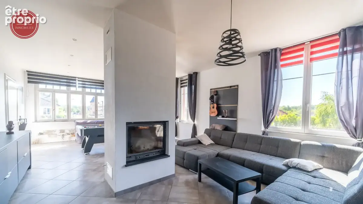Maison de maître Montreux-vieux 6 pièce(s) 190 m2 - photo 6