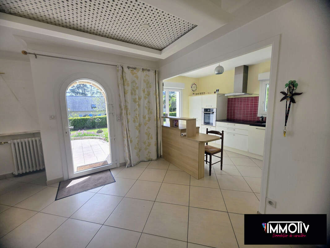 Maison 141 m² à Locmaria-Plouzane  - photo 4