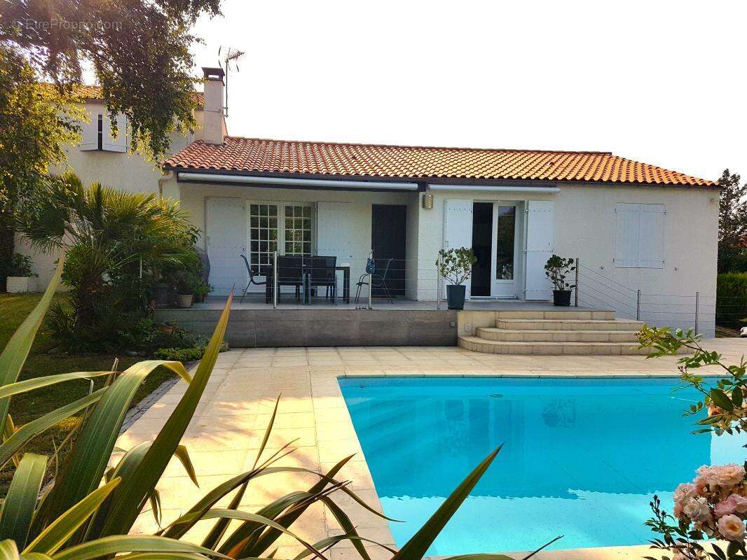 Maison à LA JARRIE