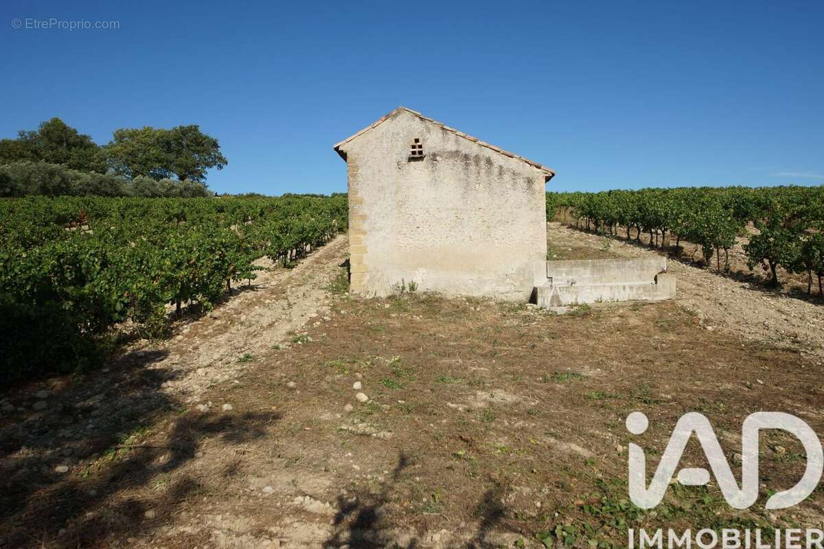 Terrain 7360 m² à Saint-Maurice-Sur-Eygues  - photo 7