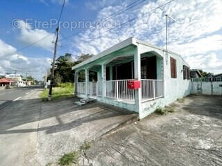 Maison à ANSE-BERTRAND