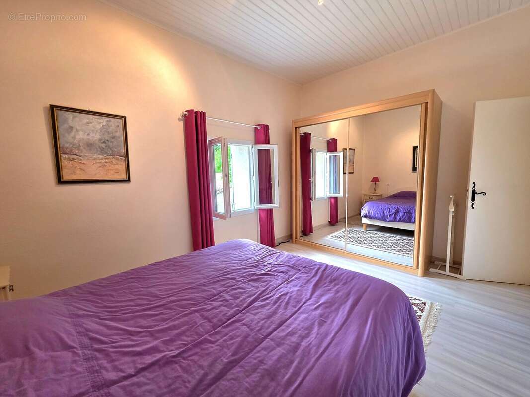 Appartement à RAZAC-DE-SAUSSIGNAC