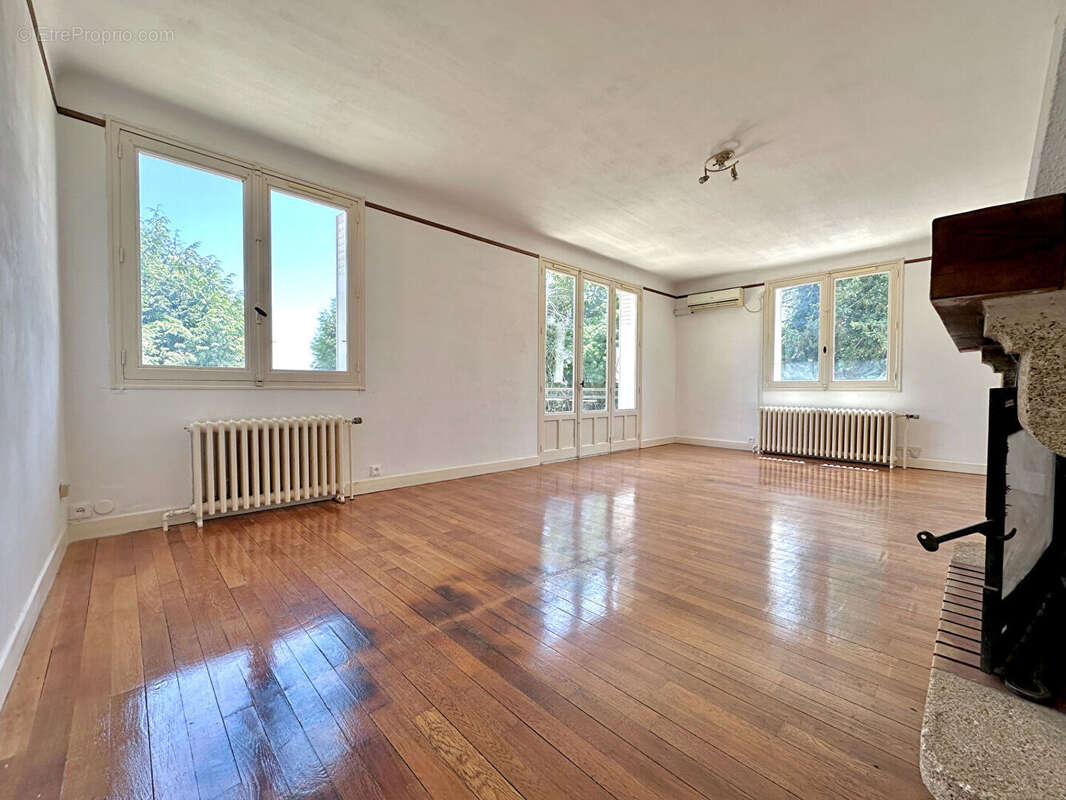 Maison à BEAUMONT-DU-GATINAIS