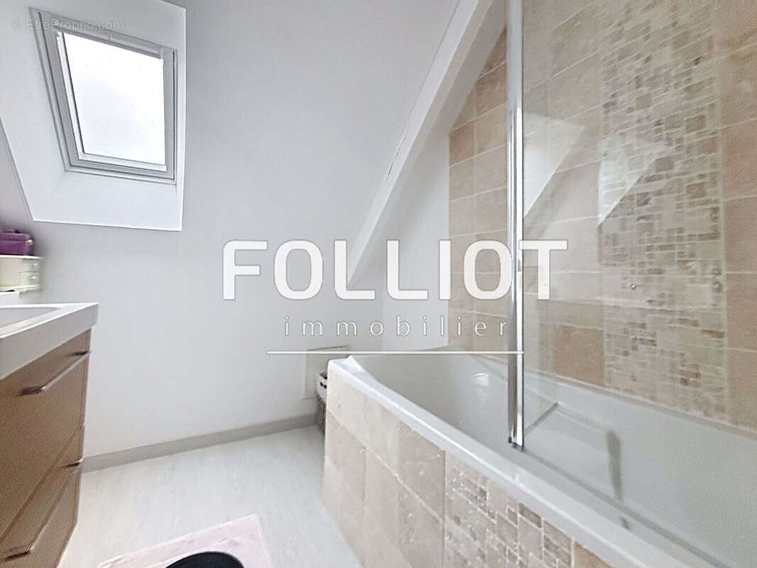 Maison à DIVES-SUR-MER