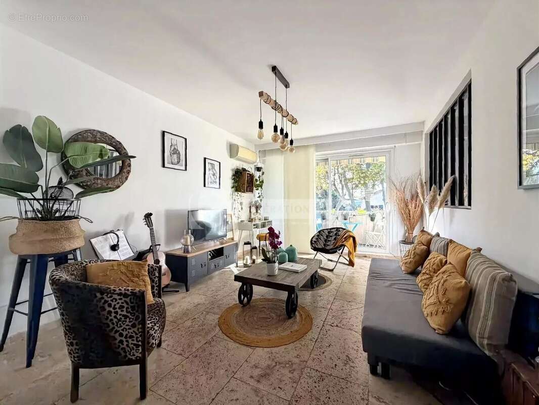 Appartement à ARLES