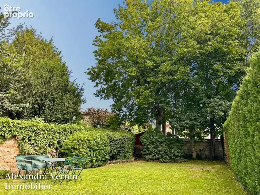 RARE appartement avec jardin et terrasse rue d'Alsace Saint-Germain-en-Laye - photo 3
