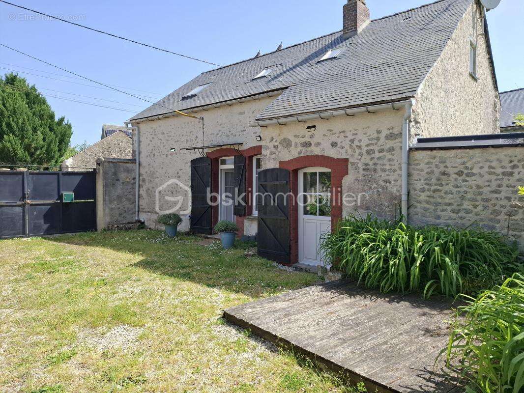 Maison à MOUTIERS